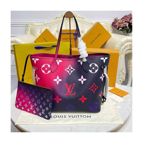 LOUIS VUITTON Midnight Fuchsia Neverfull MM 